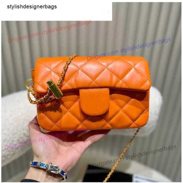 luxury brand shoulder bags 22p classic quilted mini flap crush rectangular bags genuine leather 10 colors crossbody shoulder cosmetic handba
luxury brand shoulder bags 22p classic quilted mini flap crush rectangular bags genuine leather 10 colors crossbody shoulder cosmetic handba