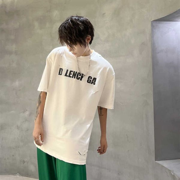 designer's new men's women's short sleeved sportswear set shirt high version 2023 summer new luxury family broken hole burst, White;black
designer's new men's women's short sleeved sportswear set shirt high version 2023 summer new luxury family broken hole burst, White;black
