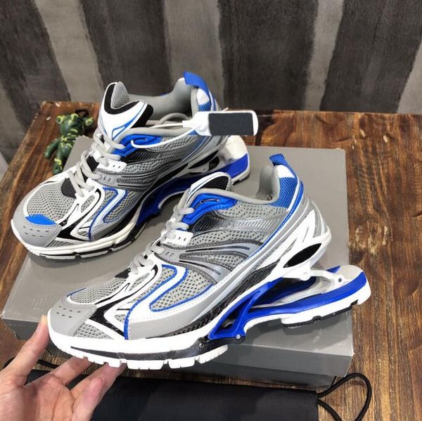 designers original women men casual shoes paris runner 7.0 transmit sense retro trainers black white blue deconstruction sneakers jogging hi
designers original women men casual shoes paris runner 7.0 transmit sense retro trainers black white blue deconstruction sneakers jogging hi