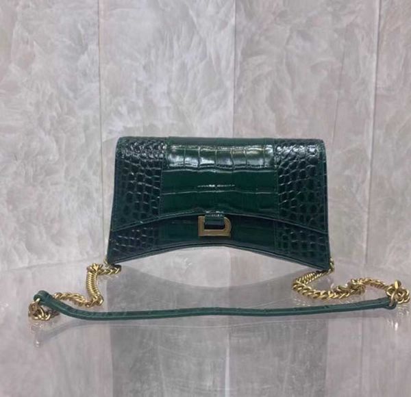 shoulder bags hourglass bag handbag designer ladies shiny crocodile embossed chain crossbody bag fashions leather half moon appearancee 2022
shoulder bags hourglass bag handbag designer ladies shiny crocodile embossed chain crossbody bag fashions leather half moon appearancee 2022