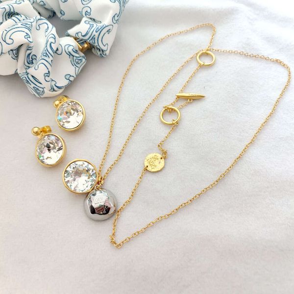Classic designer necklace loews jewelry Luxury fashion jewelrys Geometric Cut Sphere Single Crystal Big Diamond Earrings French Shiny Heavy Industry Necklace
Classic designer necklace loews jewelry Luxury fashion jewelrys Geometric Cut Sphere Single Crystal Big Diamond Earrings French Shiny Heavy Industry Necklace