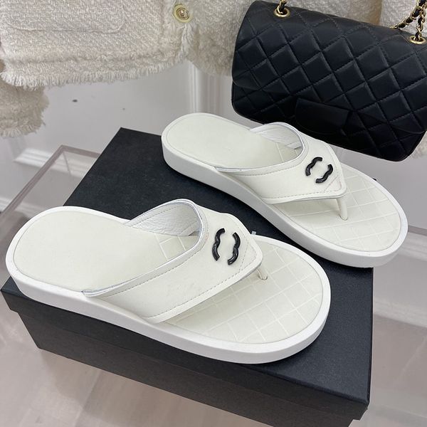women leather flip-flops thongs luxury designer sandals vintage mule fashion platform slippers ultra-light flat casual shoes outdoor pool be, Black
women leather flip-flops thongs luxury designer sandals vintage mule fashion platform slippers ultra-light flat casual shoes outdoor pool be, Black