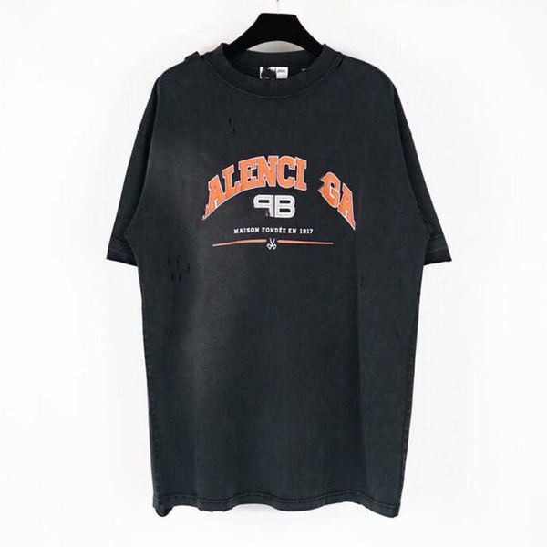 designer's new men's women's short sleeved sportswear set shirt high edition 2023 summer new luxury scissors damaged hole was, White;black
designer's new men's women's short sleeved sportswear set shirt high edition 2023 summer new luxury scissors damaged hole was, White;black