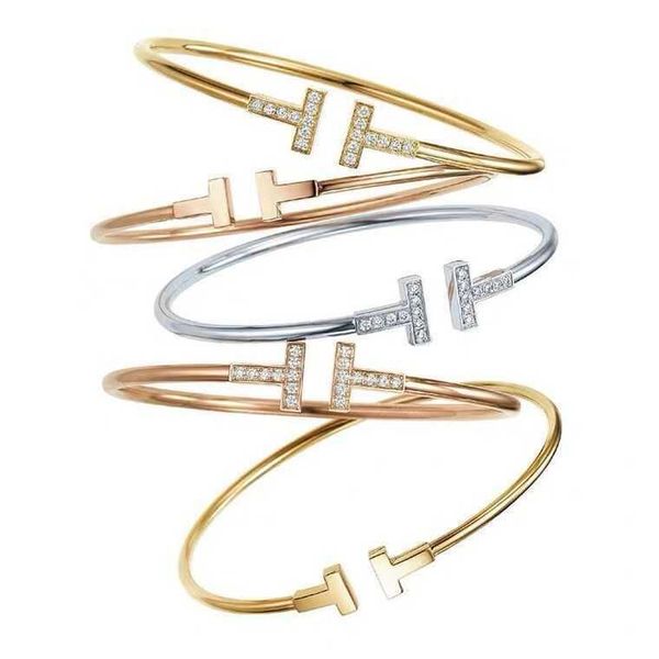 designer tiffay double bracelet 925 sterling silver plated 18k gold i diamond set full open elastic (female), Black
designer tiffay double bracelet 925 sterling silver plated 18k gold i diamond set full open elastic (female), Black