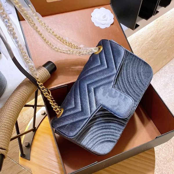 2023 multicolor 2 size designer shoulder bag crossbody bags clutch wallet ladies handbag back love pattern double chain backpack, Black;red
2023 multicolor 2 size designer shoulder bag crossbody bags clutch wallet ladies handbag back love pattern double chain backpack, Black;red