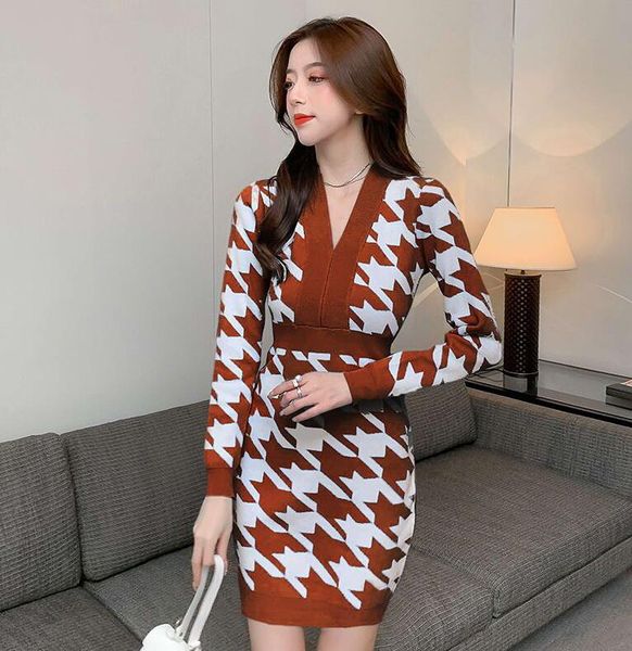 european american women dress printing v-neck plaid slim checker versatile wrap hip skirt knit dress, Black;gray
european american women dress printing v-neck plaid slim checker versatile wrap hip skirt knit dress, Black;gray