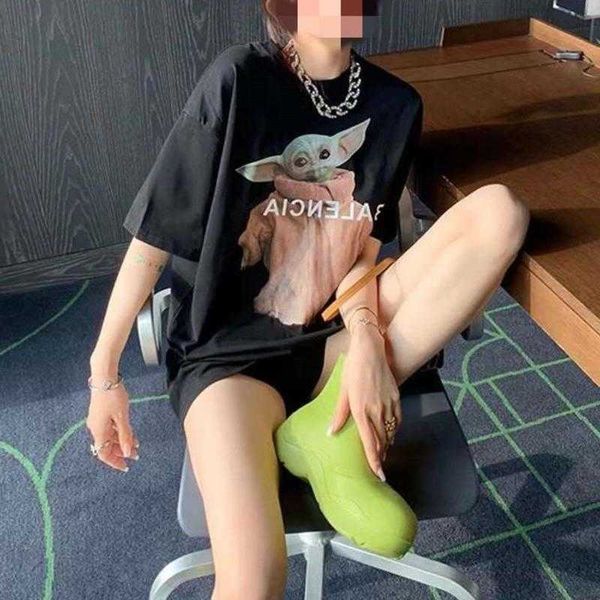 luxury designer's new men's and women's short sleeved sportswear set shirt high edition classic new yoda baby alien short sle, White
luxury designer's new men's and women's short sleeved sportswear set shirt high edition classic new yoda baby alien short sle, White