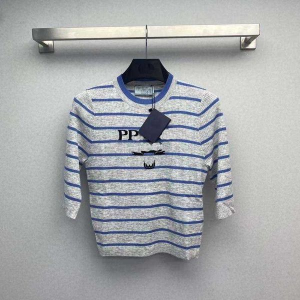 designer t shirt shirt family letter stripe knitted half sleeve pullover spring/summer 2023 low key temperament versatile women, White;black
designer t shirt shirt family letter stripe knitted half sleeve pullover spring/summer 2023 low key temperament versatile women, White;black