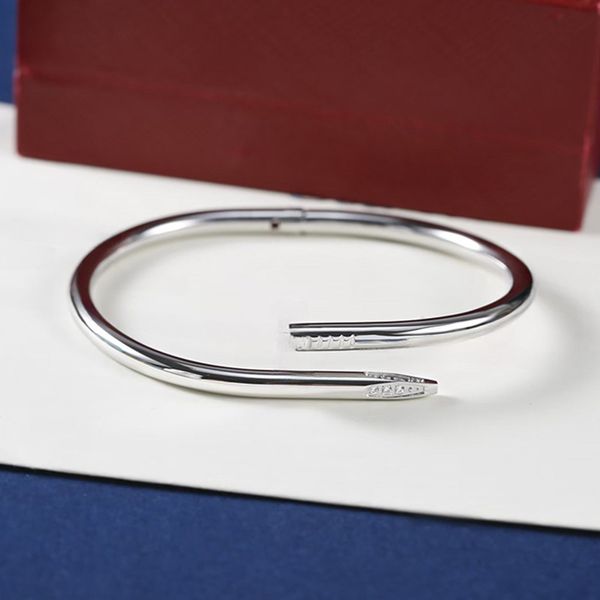 Silver nail bracelet bangle women men designer jewelry fashion classic unisex party wedding stainless steel jewelry diamond Chinese Chirstmas gift mens bracelet
Silver nail bracelet bangle women men designer jewelry fashion classic unisex party wedding stainless steel jewelry diamond Chinese Chirstmas gift mens bracelet