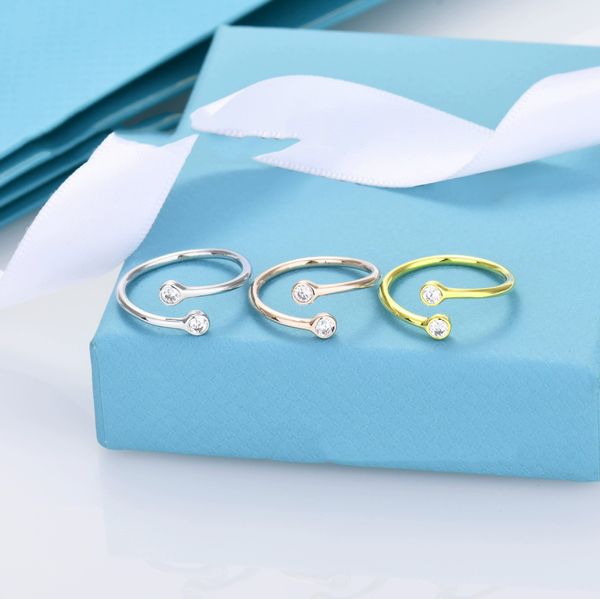 2023 fashion bubbles with diamonds designer cluster rings luxury jewelry christmas day gift plated dainty silver chain designers women 70878, Golden;silver
2023 fashion bubbles with diamonds designer cluster rings luxury jewelry christmas day gift plated dainty silver chain designers women 70878, Golden;silver