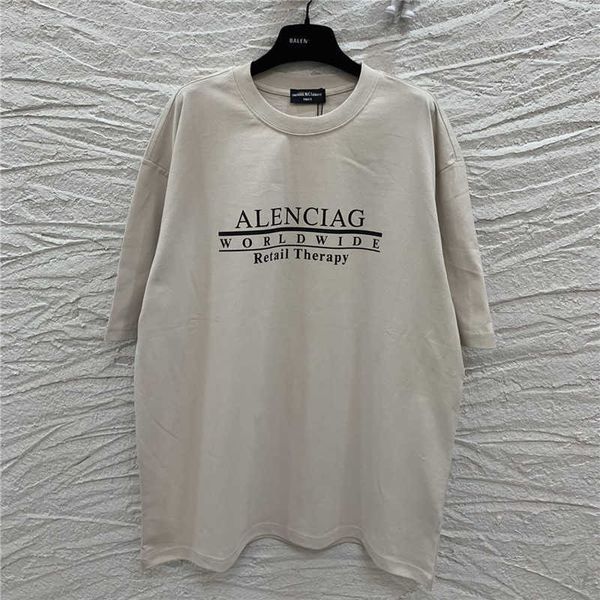 luxury designer's new men's women's short sleeved sportswear set high edition 2023 summer new family therapy letter print mes, White;black
luxury designer's new men's women's short sleeved sportswear set high edition 2023 summer new family therapy letter print mes, White;black