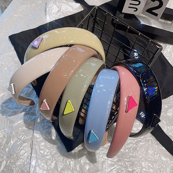 sweet style letter designer inverted triangle headbands pure color smooth hair bands for girl gift brand headband head wrap hair accessory h, Silver
sweet style letter designer inverted triangle headbands pure color smooth hair bands for girl gift brand headband head wrap hair accessory h, Silver