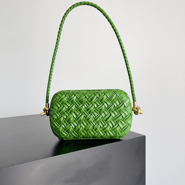 23 new dinner bag fully handmade 24k gold plated underarm bag handheld bag simple classic versatile women's bag
23 new dinner bag fully handmade 24k gold plated underarm bag handheld bag simple classic versatile women's bag