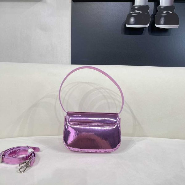 woman's brand designer bags handbag jingle bag shoulder crossbody bags tote new fashion texture leather portable underarm bag crescent
woman's brand designer bags handbag jingle bag shoulder crossbody bags tote new fashion texture leather portable underarm bag crescent