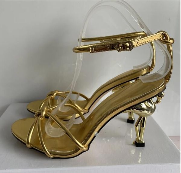 unique metal flamingo high heel sandals women summer genuine leather narrow band ankle strap strange heels for girls, Black
unique metal flamingo high heel sandals women summer genuine leather narrow band ankle strap strange heels for girls, Black