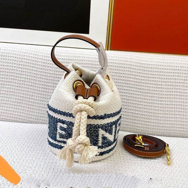 designer bag shoulder bag tote bag draw rope thick flower mini small bucket bag bump color women purse cute internet celebrity same model 14
designer bag shoulder bag tote bag draw rope thick flower mini small bucket bag bump color women purse cute internet celebrity same model 14