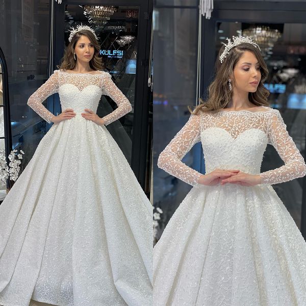 gorgeous ball gown wedding dresses bateau lace applicants long sleeves zipper chapel gown pleats custom made bridal gown plus size vestidos, White
gorgeous ball gown wedding dresses bateau lace applicants long sleeves zipper chapel gown pleats custom made bridal gown plus size vestidos, White