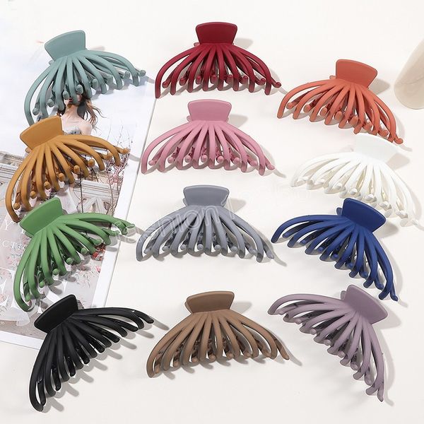 simple plastic matte color hair claw for women girls back head hairclip barrettes fashion bun styling hair accessories headdress, Slivery;golden
simple plastic matte color hair claw for women girls back head hairclip barrettes fashion bun styling hair accessories headdress, Slivery;golden