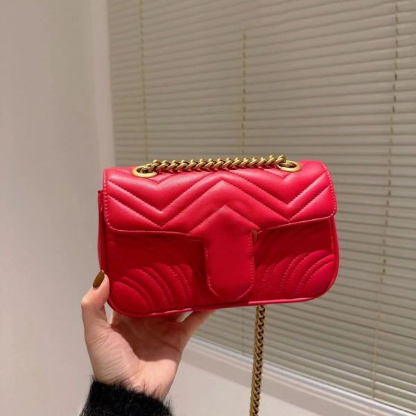 Women Letter Designer Bag PU Double Chain Gs Handbags Solid Color Crossbody Bag Internal Interval Handbags, Black1
Women Letter Designer Bag PU Double Chain Gs Handbags Solid Color Crossbody Bag Internal Interval Handbags, Black1
