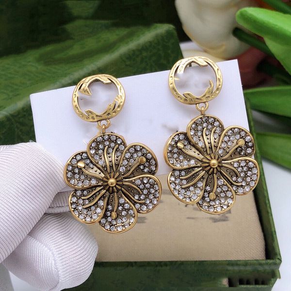 woman trend charm earrings double g letter earing designer stud pearl orecchini fashion luxury gold silver ggity jewelry hoop women ohrringe, Golden
woman trend charm earrings double g letter earing designer stud pearl orecchini fashion luxury gold silver ggity jewelry hoop women ohrringe, Golden