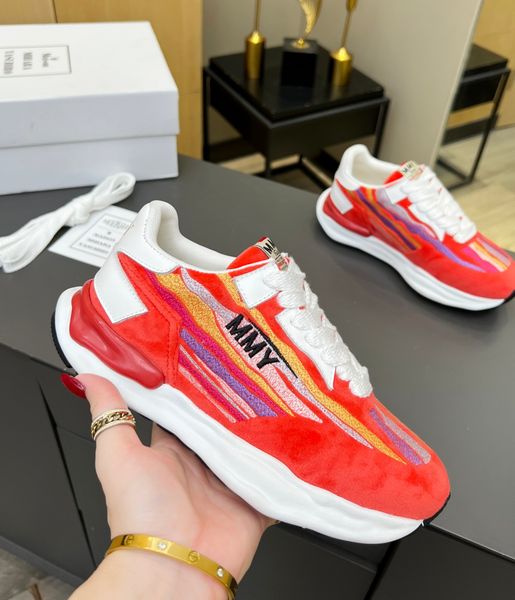 2023 new beautiful fall womens and mens luxury designer sneaker casual designer sneakers shoes - womens and mens eu size 35-45 shoes sneaker, Red;white
2023 new beautiful fall womens and mens luxury designer sneaker casual designer sneakers shoes - womens and mens eu size 35-45 shoes sneaker, Red;white