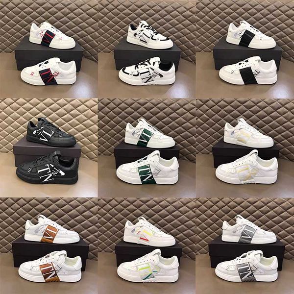 2023 designer brand men's casual shoes fashion luxury leather patchwork low-sports shoes runway platform platform wedges round toe lace, Black
2023 designer brand men's casual shoes fashion luxury leather patchwork low-sports shoes runway platform platform wedges round toe lace, Black