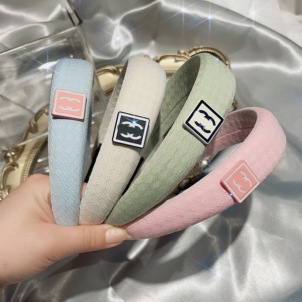 simple style letter designer headbands pure color hair bands for girl gift brand elastic letter headband head wrap hair accessory, Silver
simple style letter designer headbands pure color hair bands for girl gift brand elastic letter headband head wrap hair accessory, Silver