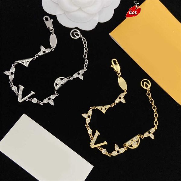 plated gold bracelet for women designer flower letter bracelets jewelry luxurious charm chains lock heart fashion silver color crystal dof6, Golden;silver
plated gold bracelet for women designer flower letter bracelets jewelry luxurious charm chains lock heart fashion silver color crystal dof6, Golden;silver