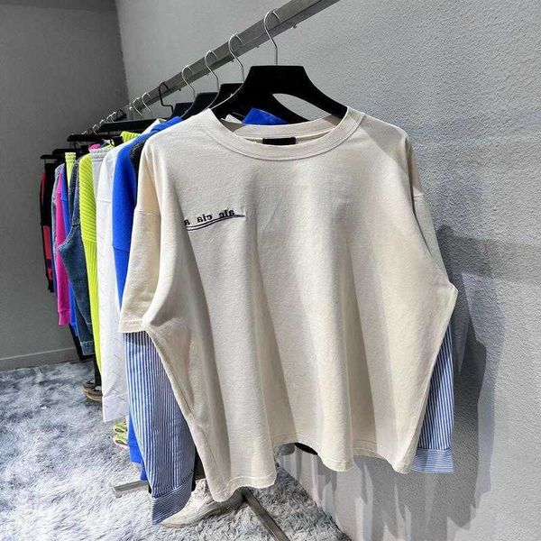luxury designer's new men's and women's short sleeved sportswear set shirt high edition coke wave embroidery fake two piece p, White
luxury designer's new men's and women's short sleeved sportswear set shirt high edition coke wave embroidery fake two piece p, White