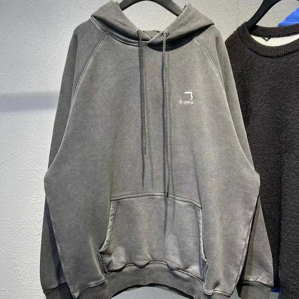 designer t shirt shirt different from original quality of the market autumn winter simple family embroidered hooded loose long-sleeved, Black
designer t shirt shirt different from original quality of the market autumn winter simple family embroidered hooded loose long-sleeved, Black