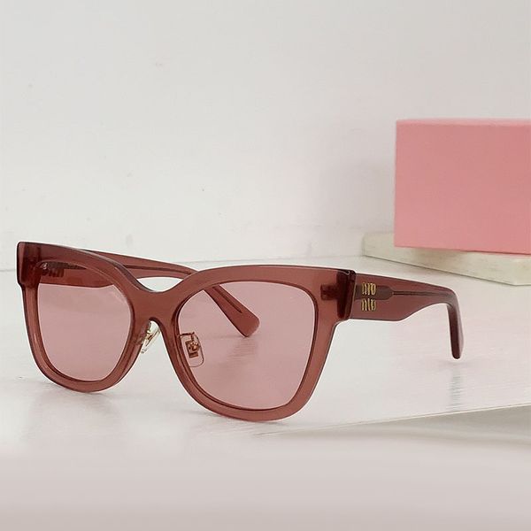 Square Cat Eye Designer Sunglasses MU02ZS Fashion Cool Mens and Womens Plate Frame High Quality UV400 Beach Party Leisure Vacation comes in an original box
Square Cat Eye Designer Sunglasses MU02ZS Fashion Cool Mens and Womens Plate Frame High Quality UV400 Beach Party Leisure Vacation comes in an original box