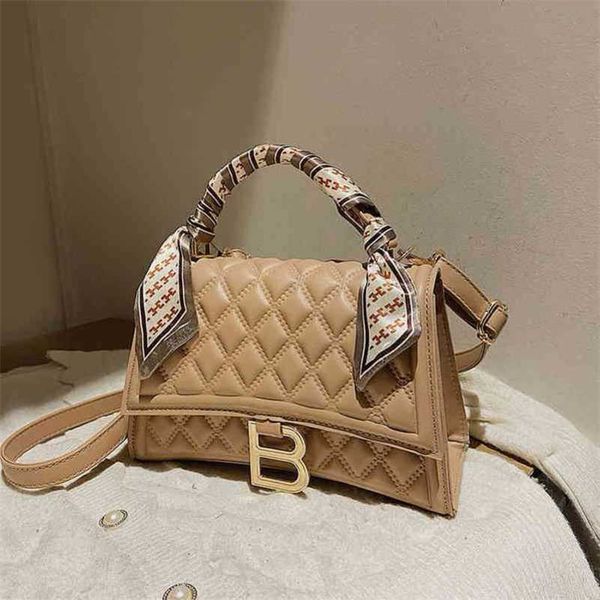designer summer tote bag hourglass leisure hand-held shoulder messenger rhombic checkered small square
designer summer tote bag hourglass leisure hand-held shoulder messenger rhombic checkered small square