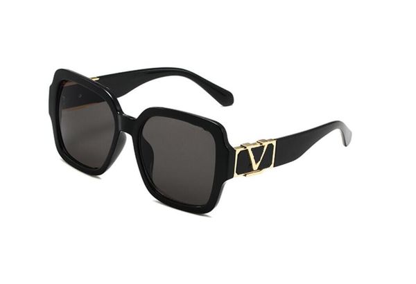 Top luxury Sunglasses polaroid lens designer womens Mens Goggle senior Eyewear For Women eyeglasses frame Vintage Metal Sun Glasses With AAA8868 TMUZ
Top luxury Sunglasses polaroid lens designer womens Mens Goggle senior Eyewear For Women eyeglasses frame Vintage Metal Sun Glasses With AAA8868 TMUZ