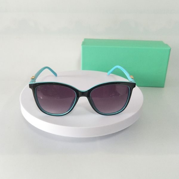 classic sunglasses women 265for fashion woman designer sun glasses uv400 female gafas de sol, White;black
classic sunglasses women 265for fashion woman designer sun glasses uv400 female gafas de sol, White;black