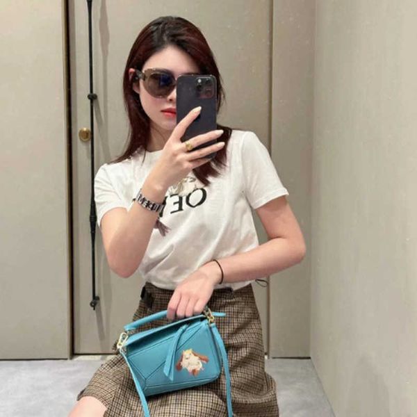 designer t shirt shirt yan chosen 2023ss luo family's mobile castle cartoon animation embroidery round neck sleeve t-shirt female, White;black
designer t shirt shirt yan chosen 2023ss luo family's mobile castle cartoon animation embroidery round neck sleeve t-shirt female, White;black