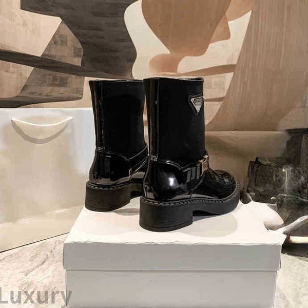luxury designer motorcycle boots ankle boots for women brands leather shoes woman winter and warmth comfort leisure 0409-01130, Black
luxury designer motorcycle boots ankle boots for women brands leather shoes woman winter and warmth comfort leisure 0409-01130, Black