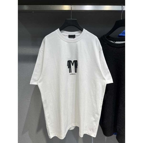 2023 new women's tshirt quality family handheld sleeve back pride flag print t-shirt, White;black
2023 new women's tshirt quality family handheld sleeve back pride flag print t-shirt, White;black