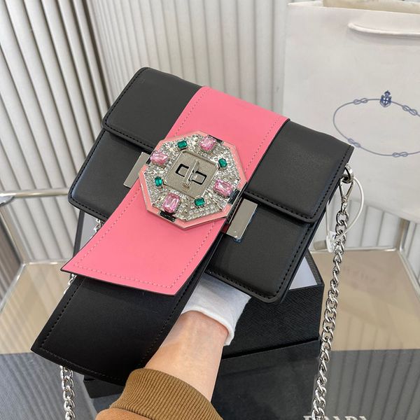 rhinestone chain bag mini bag flap crossbody shoulder bags clutch bag purse women designer luxury envelope bags messenger bag tote bags silv
rhinestone chain bag mini bag flap crossbody shoulder bags clutch bag purse women designer luxury envelope bags messenger bag tote bags silv