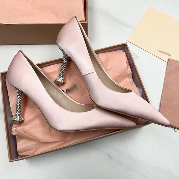 2023 fashion women pumps high heel shoes wedding shoe with rhinestone lady thin heels size 35-40 -154, Black
2023 fashion women pumps high heel shoes wedding shoe with rhinestone lady thin heels size 35-40 -154, Black