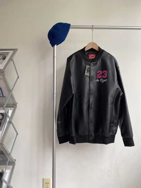 men's tracksuits towel embroidered baseball jacket james the same style as harland cool no corner detail control 11k58e32qr, Black;brown
men's tracksuits towel embroidered baseball jacket james the same style as harland cool no corner detail control 11k58e32qr, Black;brown