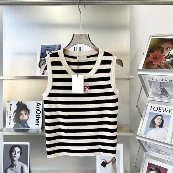 2023 new women's tshirt shirt c+2023 spring summer unique triumphal arch knitted tank slim fit commuter hong kong city style women, White
2023 new women's tshirt shirt c+2023 spring summer unique triumphal arch knitted tank slim fit commuter hong kong city style women, White