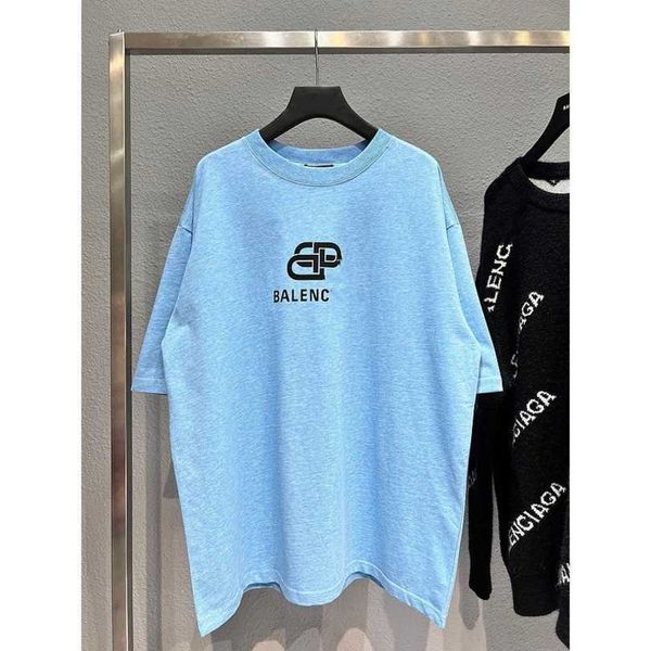 2023 new women's tshirt shirt {straight} spring summer edition classic lock print sleeve t-shirt couple dress, White;black
2023 new women's tshirt shirt {straight} spring summer edition classic lock print sleeve t-shirt couple dress, White;black