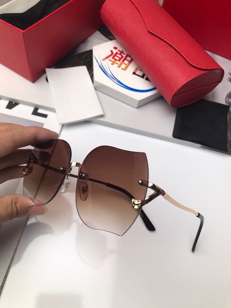 designer sunglasses men personality trimmed frameless large frame anti-ultraviolet sunglasses men and womens same style sunglasses, White;black
designer sunglasses men personality trimmed frameless large frame anti-ultraviolet sunglasses men and womens same style sunglasses, White;black