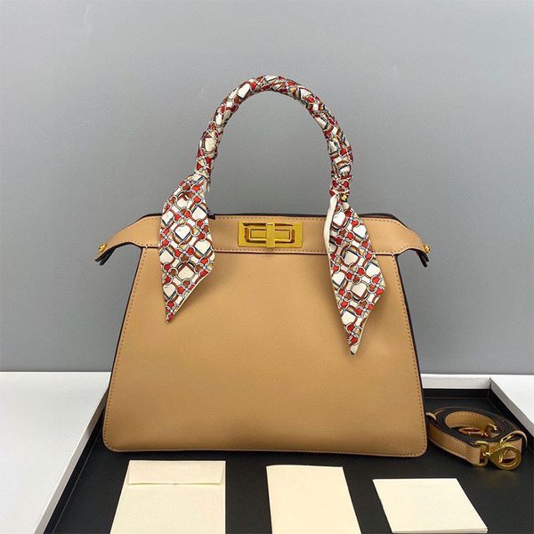 totes bag women handbags purse shoulder crossbody bag genuine leather leopard pocket tote large capacity package shopping bags classic twist
totes bag women handbags purse shoulder crossbody bag genuine leather leopard pocket tote large capacity package shopping bags classic twist