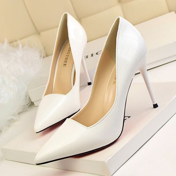 high heels shoes spring and autumn slim heel pointed comfortable medium heel black white red golden gun grey pink champagne
high heels shoes spring and autumn slim heel pointed comfortable medium heel black white red golden gun grey pink champagne