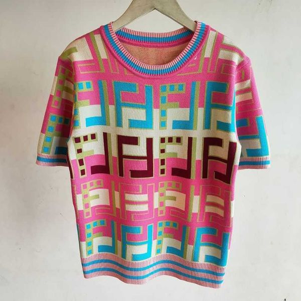 2023 womens designer t shirt tracksuit early spring 2023 hardworking color jacquard round neck sleeve curved bead ice silk fabric pullover t, White;black
2023 womens designer t shirt tracksuit early spring 2023 hardworking color jacquard round neck sleeve curved bead ice silk fabric pullover t, White;black