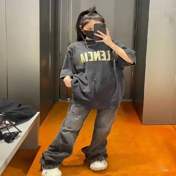 2023 womens designer t shirt tracksuit high edition yellow tape bandage print wash water oversize worn sleeve t-shirt, White
2023 womens designer t shirt tracksuit high edition yellow tape bandage print wash water oversize worn sleeve t-shirt, White