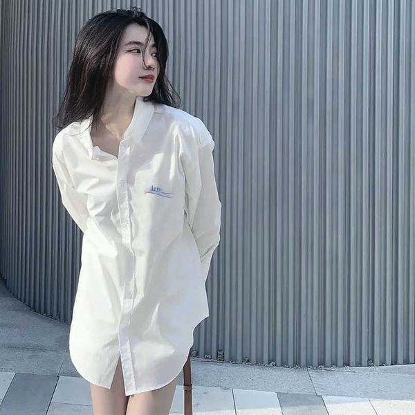 womens designer t shirt tracksuit shirt family's fw22 cola sunscreen satin chiffon fabric trends, White;black
womens designer t shirt tracksuit shirt family's fw22 cola sunscreen satin chiffon fabric trends, White;black