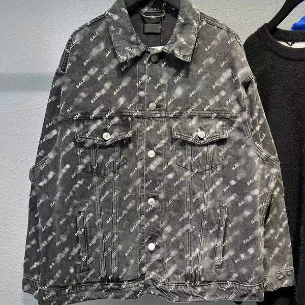 2023 new women's tshirt shirt original version differentiated market family aop os loose long sleeve denim coat, Black;brown
2023 new women's tshirt shirt original version differentiated market family aop os loose long sleeve denim coat, Black;brown