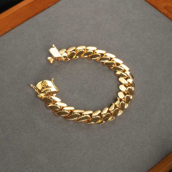 wholesale choker 18k gold 20mm chunky custom gold cuban link chain 24k gold chains miami cuban chain necklace, Silver
wholesale choker 18k gold 20mm chunky custom gold cuban link chain 24k gold chains miami cuban chain necklace, Silver